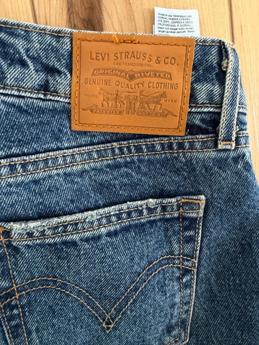 Levi's low loose tomorrow morning jeans size 24 - Picture 6 of 12
